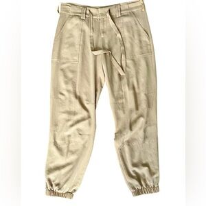 Haute Hippie NWOT Beige Cropped Cargo Pants SZ 6